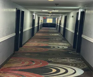 Photo 2 - Coratel Inn and Suites by Jasper Stillwater