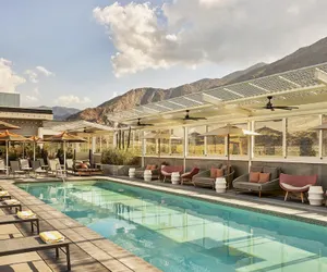 Photo 2 - Kimpton Rowan Palm Springs Hotel, an IHG Hotel