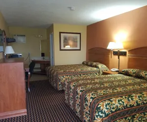 Photo 5 - Budget Inn