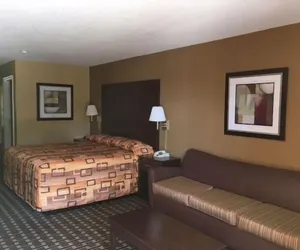 Photo 4 - Executive Inn & Suites