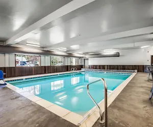 Photo 2 - Third Street Inn