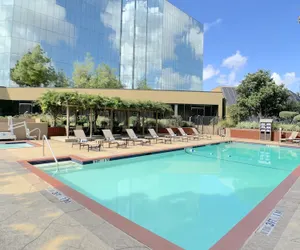 Photo 2 - Hilton Houston Westchase