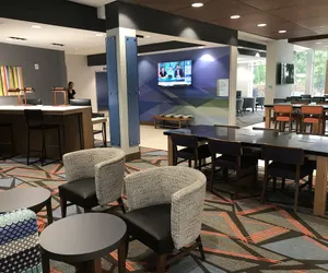 Photo 5 - Holiday Inn Express & Suites Greenville SE - Simpsonville, an IHG Hotel