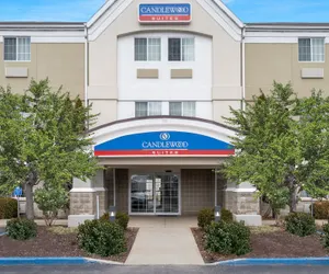 Photo 2 - Candlewood Suites Elkhart, an IHG Hotel