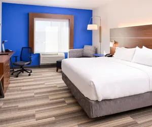 Photo 4 - Holiday Inn Express Hotel & Suites Urbana-Champaign, an IHG Hotel