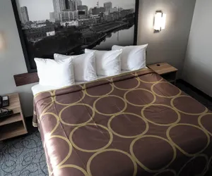 Photo 3 - Super 8 by Wyndham Antioch/Nashville South East