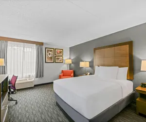 Photo 5 - La Quinta Inn & Suites by Wyndham Atlanta Douglasville