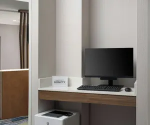 Photo 4 - SpringHill Suites by Marriott Fort Myers Airport