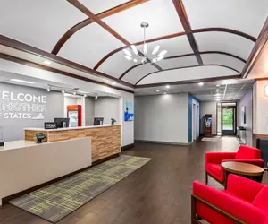 Photo 4 - Hampton Inn & Suites Richmond/Virginia Center