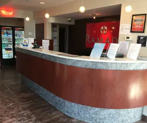 Photo 4 - Ramada by Wyndham Rockville Centre