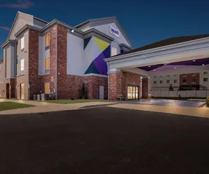 Photo 2 - Spark by Hilton Catoosa