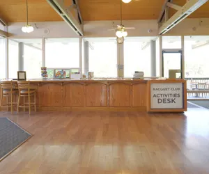 Photo 4 - Riviera Oaks Resort