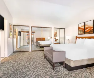 Photo 5 - Riviera Oaks Resort