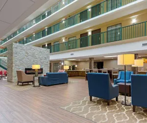 Photo 3 - Comfort Suites Near Potomac Mills