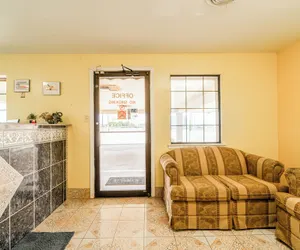 Photo 4 - Shale Inn Andrews by OYO