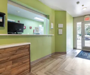 Photo 2 - Woodspring Suites Huntsville Madison