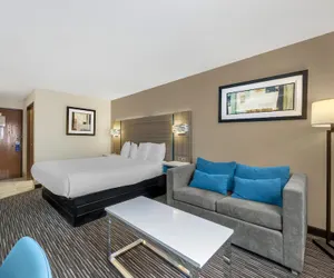 Photo 2 - Best Western Port Columbus