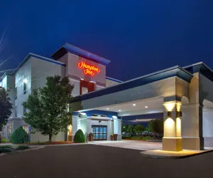 Photo 2 - Hampton Inn Clarion