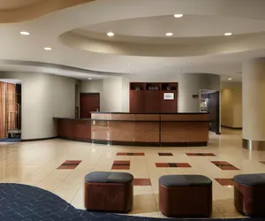 Photo 3 - Courtyard by Marriott Winchester