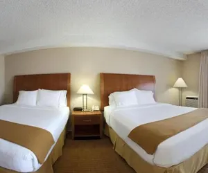 Photo 5 - Holiday Inn Express Hotel & Suites Ventura, an IHG Hotel