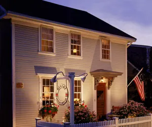 Photo 2 - The Revere Guest House