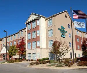 Photo 2 - Homewood Suites by Hilton Bloomington