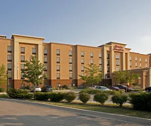 Photo 2 - Hampton Inn & Suites Bloomington - Normal