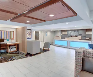 Photo 3 - Holiday Inn Express Hotel & Suites West Long Branch by IHG
