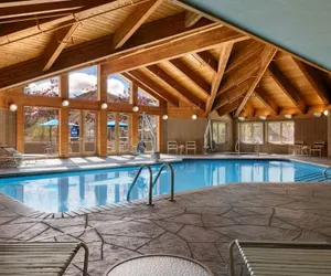Photo 2 - Mountain Valley Lodge