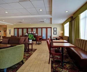 Photo 4 - Hampton Inn Rutland