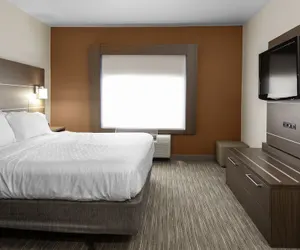 Photo 5 - Holiday Inn Express & Suites Interstate 90, an IHG Hotel