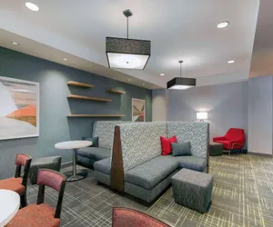 Photo 2 - Hampton Inn & Suites Burlington, NC