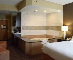 Photo 2 - Holiday Inn Express Hotel & Suites Watertown-Thousand Island, an IHG Hotel