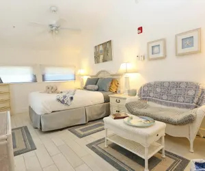 Photo 5 - Beachfront Bed & Breakfast