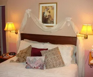 Photo 4 - Rocking Horse Inn