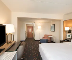 Photo 5 - Holiday Inn & Suites Ann Arbor Univ Michigan Area by IHG