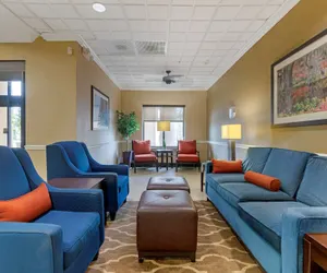 Photo 3 - Comfort Suites Savannah North I-95