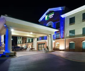 Photo 2 - Holiday Inn Express & Suites Little Rock-West, an IHG Hotel