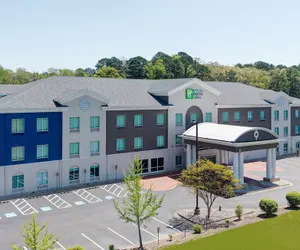 Photo 2 - Holiday Inn Express & Suites Little Rock-West by IHG