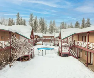 Photo 2 - AbbyCreek Inn