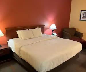 Photo 4 - Appalachian Hotel
