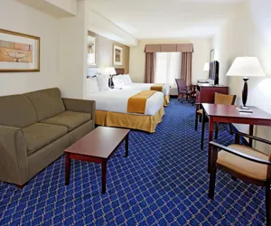 Photo 3 - Holiday Inn Express Hotel & Suites Cookeville, an IHG Hotel