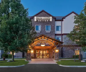 Photo 2 - Staybridge Suites Kalamazoo, an IHG Hotel