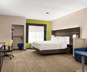 Photo 2 - Holiday Inn Express & Suites McAlester, an IHG Hotel