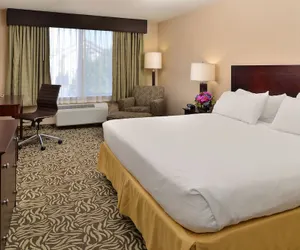 Photo 3 - Holiday Inn Express Hotel & Suites River Park by IHG