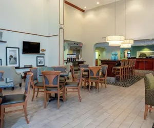 Photo 2 - Hampton Inn & Suites Ft. Pierce