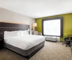 Photo 5 - Holiday Inn Express & Suites Spring Hill by IHG