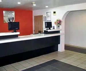 Photo 3 - Motel 6 McAlester, OK