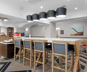 Photo 4 - Hampton Inn Seguin