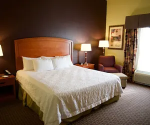 Photo 3 - Hampton Inn & Suites Moline-Quad City Int'l Aprt